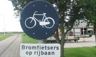 Oud type bord